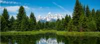 Discover the glorious alpine scenery of Gran Teton National Park on foot | ©VisittheUSA.com