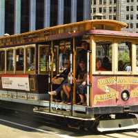 Travellers on the cable car in San Francisco | Graham H.